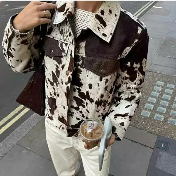 Cowhide Print Women's Jacket - Picture 3 of 8